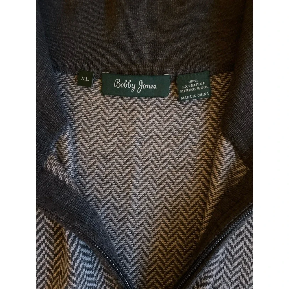 Bobby Jones pullover vest